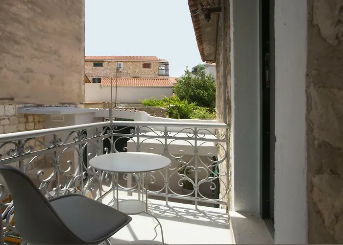 Spartion Marine Split