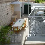 Сasa de vacaciones Spartion Marine